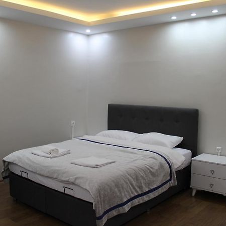 Apartmán Beyoglu Asmalimescit'Te Mobilyali Balkonlu Daire Istanbulská provincie Exteriér fotografie