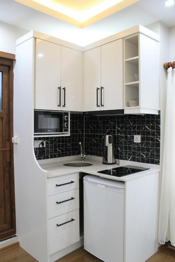 Apartmán Beyoglu Asmalimescit'Te Mobilyali Balkonlu Daire Istanbulská provincie Exteriér fotografie
